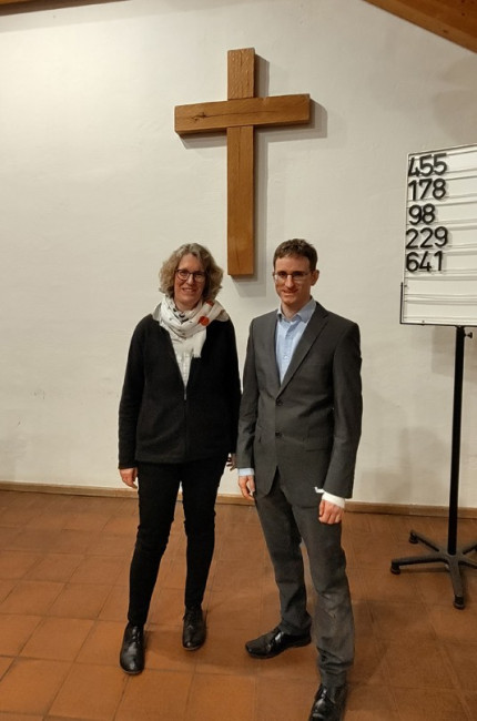 Pfarrerin Tanja Vincent von der Deutschhauskirchengemeinde und Rory Arrowsmith von der Vineyard-Gemeinde