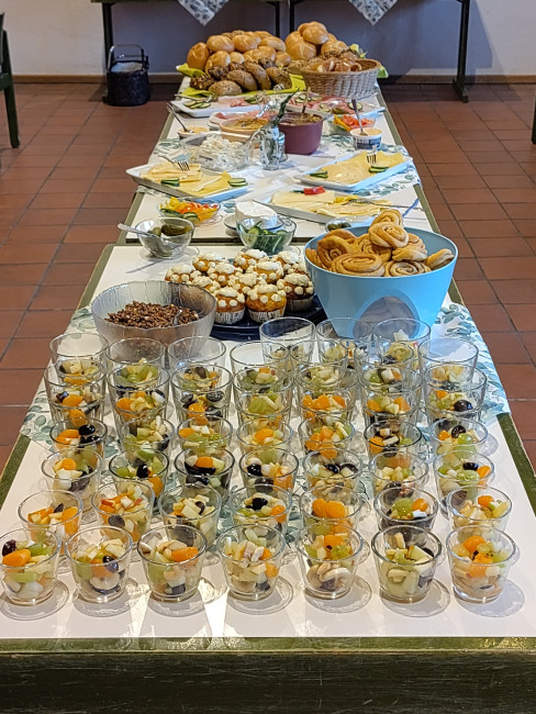 Das noch nicht fertige Buffet